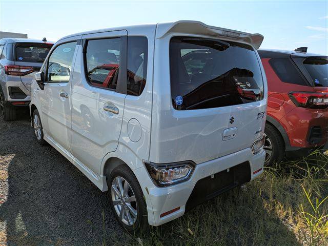 Suzuki Wagon R Custom Z 2025 Pearl White Exterior