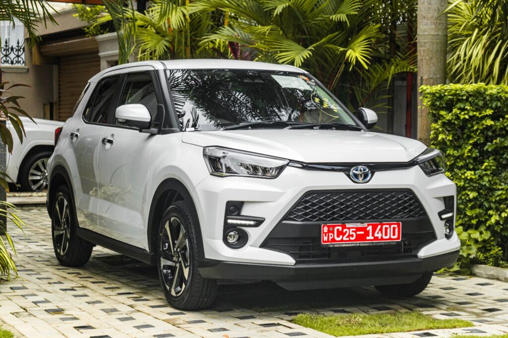 Toyota Raize Z 2024 White Exterior Front